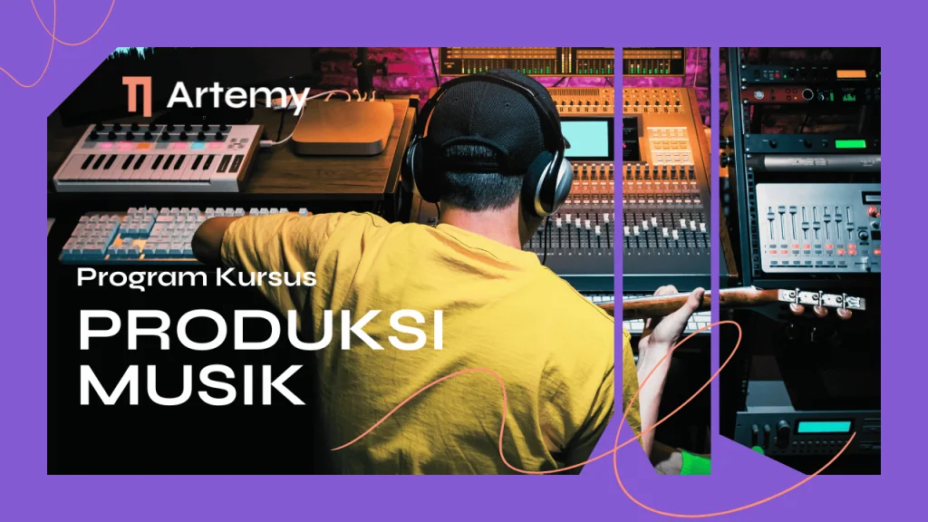 Producer memakai headphone studio Audio-Technica sedang menyusun drum pattern di piano roll FL Studio dengan MIDI controller Akai MPK Mini di depan monitor